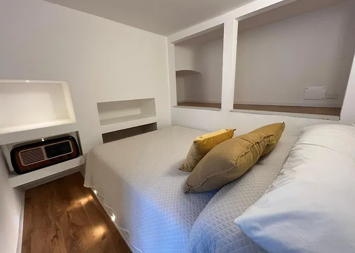 Nanni - Elisa A Pochi Passi Dalle Mura Con Parcheggio * Lucca